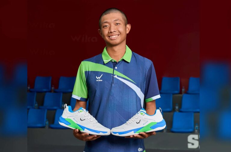 Giày Pickleball Wika Ruta Quang Dương trắng xanh dương